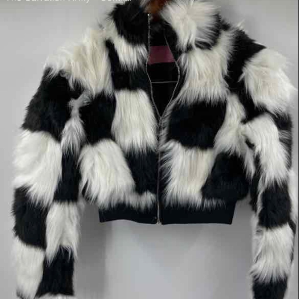 Azalea Wang Black and White checkerboard Formula Faux Fur Jacket. Size s - Picture 4 of 9